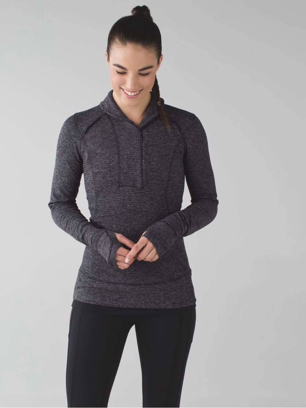 Lululemon Think Fast Pullover
Mini Check Pique Black Heathered Black